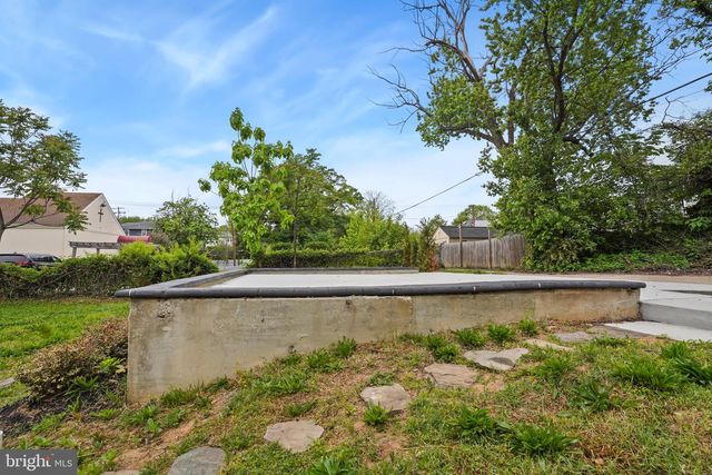 3108 ADAMS ST NE, Washington, DC 20018