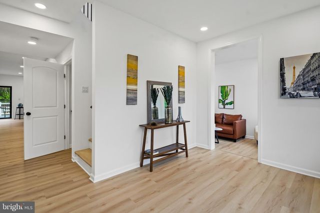 3108 ADAMS ST NE, Washington, DC 20018