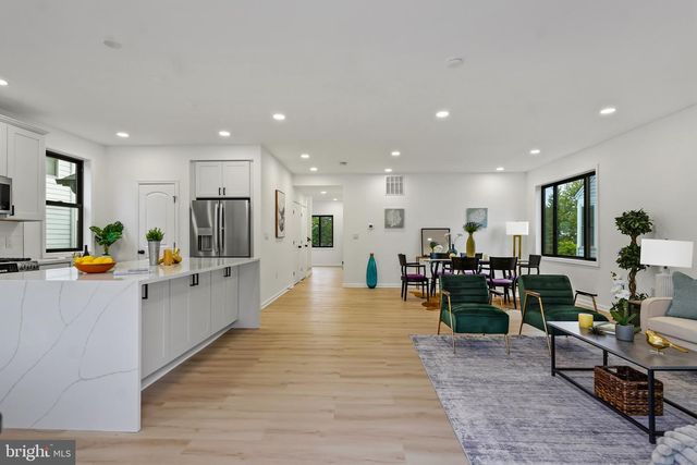 3108 ADAMS ST NE, Washington, DC 20018