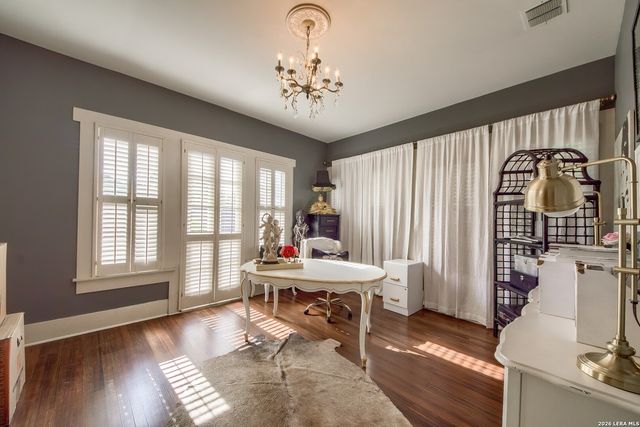 318 W HUISACHE AVE, San Antonio, TX 78212