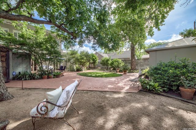 318 W HUISACHE AVE, San Antonio, TX 78212