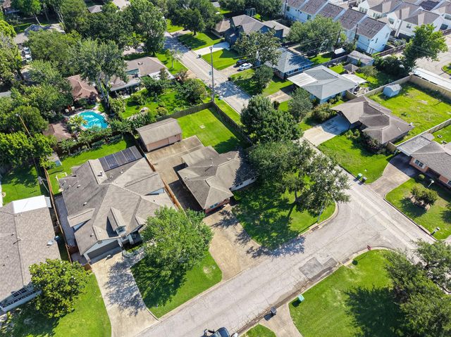 9602 Long Branch Lane, Houston, TX 77055