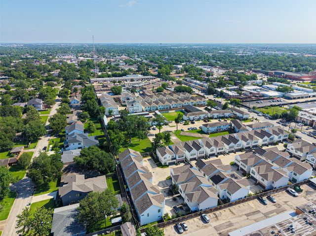 9602 Long Branch Lane, Houston, TX 77055