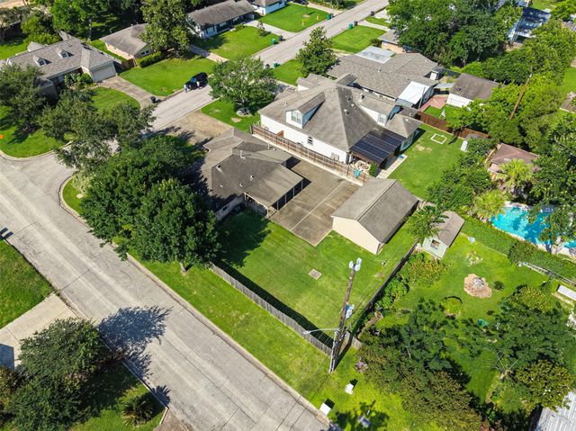 9602 Long Branch Lane, Houston, TX 77055