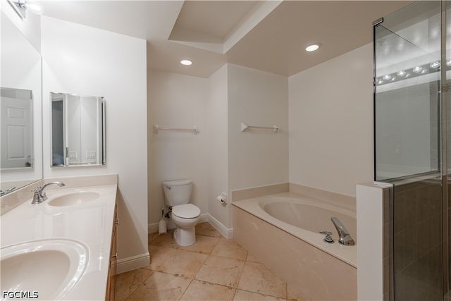 2745 1st ST 1406, Fort Myers, FL 33916