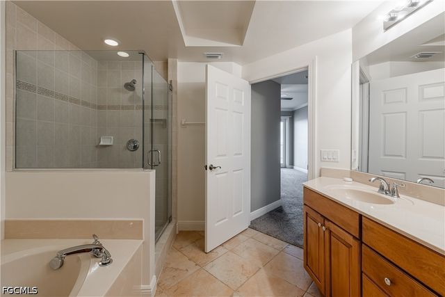 2745 1st ST 1406, Fort Myers, FL 33916