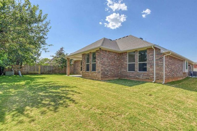 412 Egret Lane, Norman, OK 73071