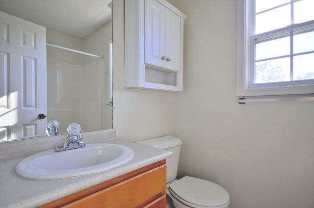 994 SILTY DR, Clarksville, TN 37042