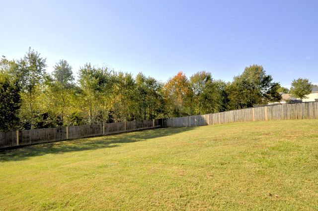 994 SILTY DR, Clarksville, TN 37042