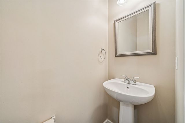 3326 Yorkshire Drive, North Huntingdon, PA 15642