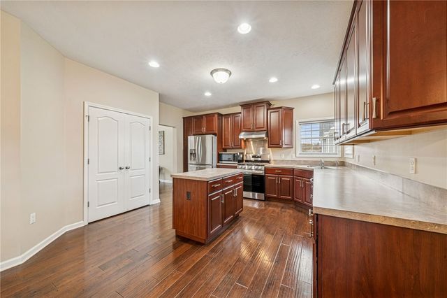 3326 Yorkshire Drive, North Huntingdon, PA 15642