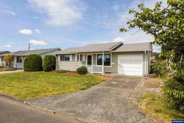 2043 Sallal Rd, Woodburn, OR 97071