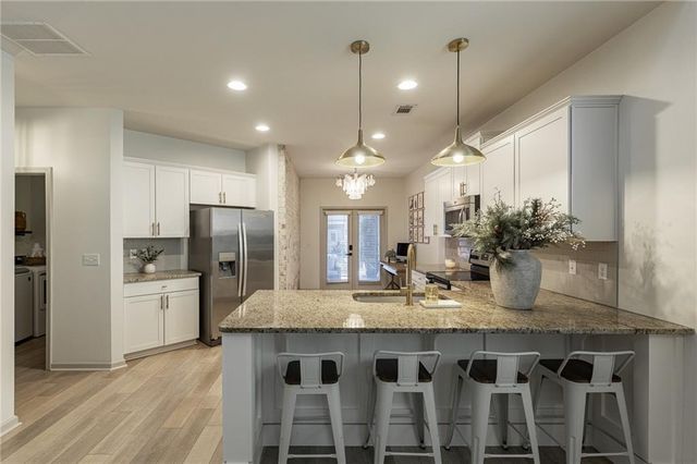 6020 Harbour Mist Drive, Flowery Branch, GA 30542