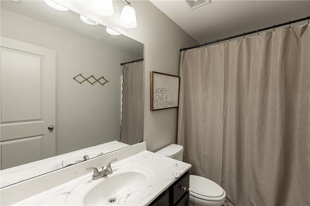 6020 Harbour Mist Drive, Flowery Branch, GA 30542