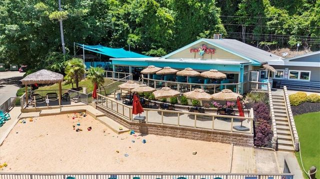 6020 Harbour Mist Drive, Flowery Branch, GA 30542