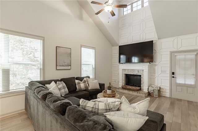 6020 Harbour Mist Drive, Flowery Branch, GA 30542