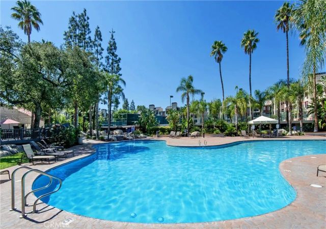 5535 Canoga 236, Woodland Hills, CA 91367