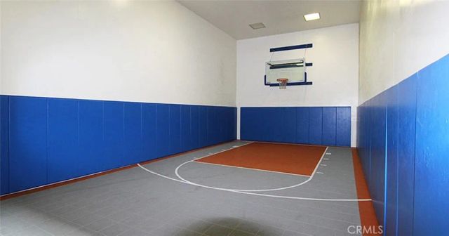 5535 Canoga 236, Woodland Hills, CA 91367