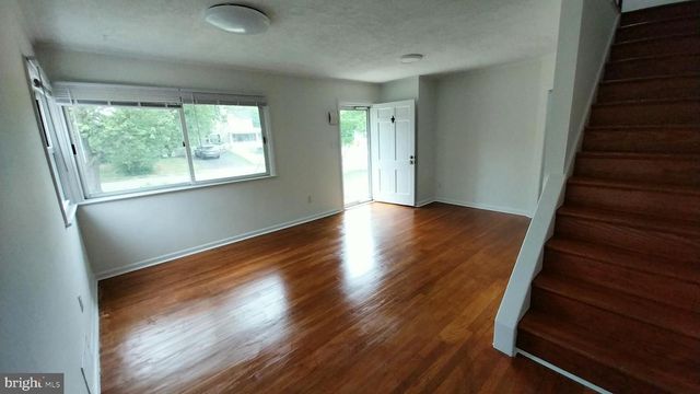 6711 SWARTHMORE DR, Alexandria, VA 22307