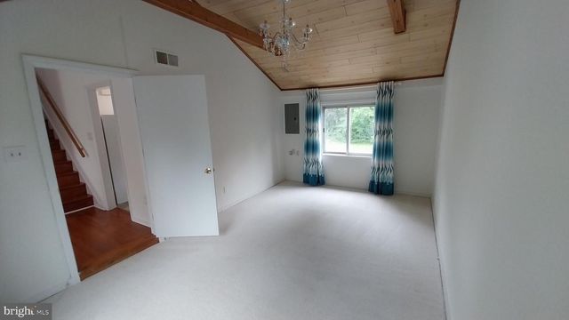 6711 SWARTHMORE DR, Alexandria, VA 22307