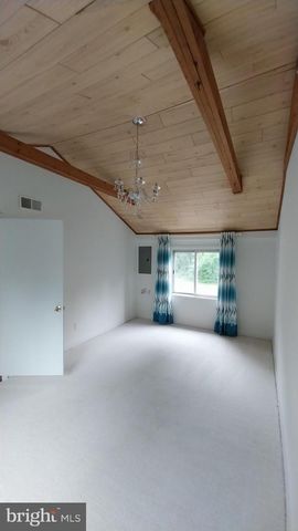 6711 SWARTHMORE DR, Alexandria, VA 22307