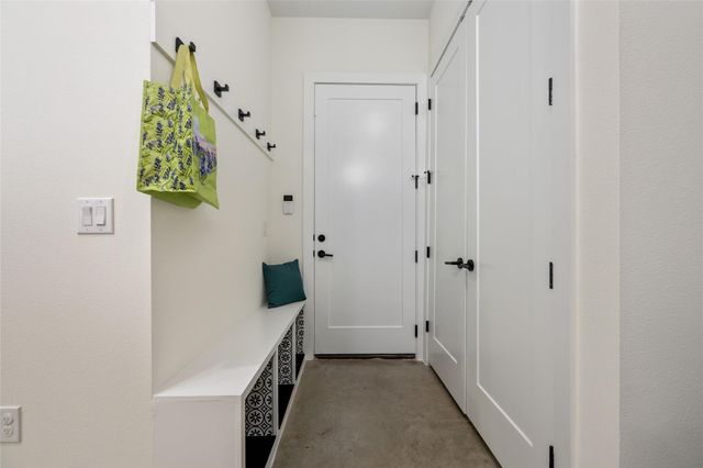 1615 Holly ST 1, Austin, TX 78702