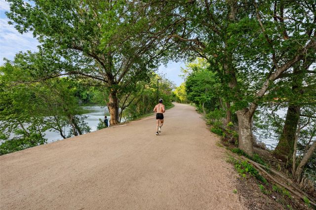 1615 Holly ST 1, Austin, TX 78702