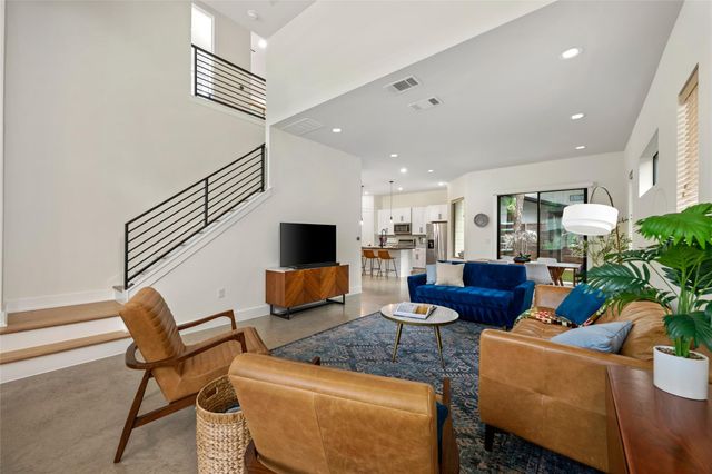 1615 Holly ST 1, Austin, TX 78702