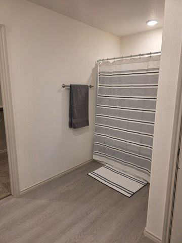 8121 E County Rd 115, Midland, TX 79706