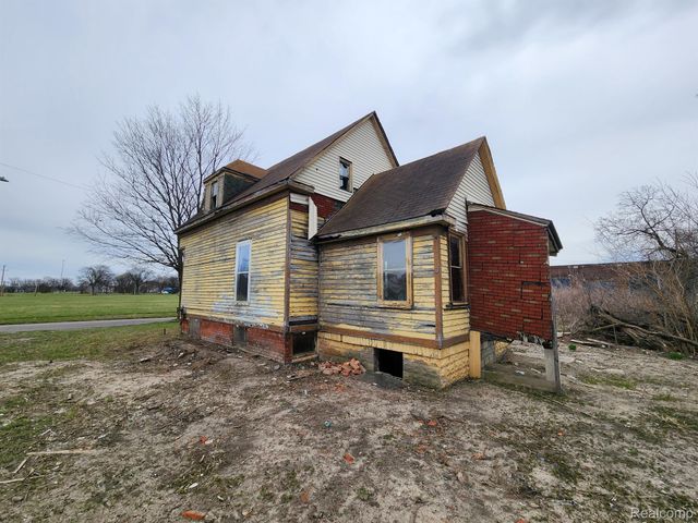 6419 ROOSEVELT Street, Detroit, MI 48208