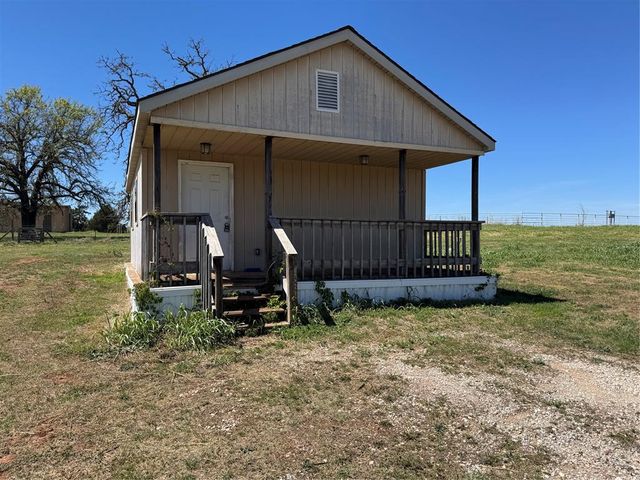 20322 Running Horse Road, Tecumseh, OK 74873