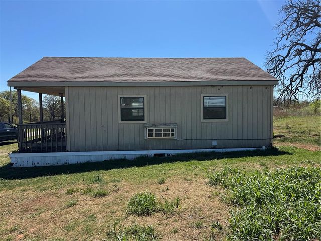 20322 Running Horse Road, Tecumseh, OK 74873