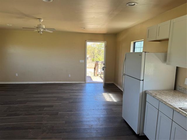 20322 Running Horse Road, Tecumseh, OK 74873