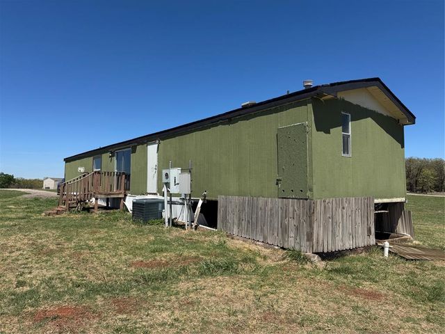 20322 Running Horse Road, Tecumseh, OK 74873