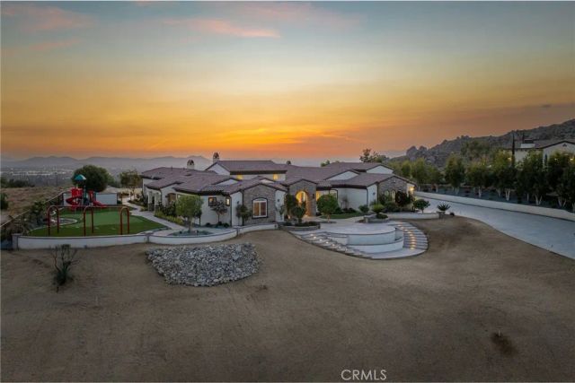 6355 Cresthaven, Riverside, CA 92506