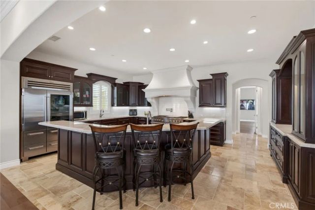 6355 Cresthaven, Riverside, CA 92506