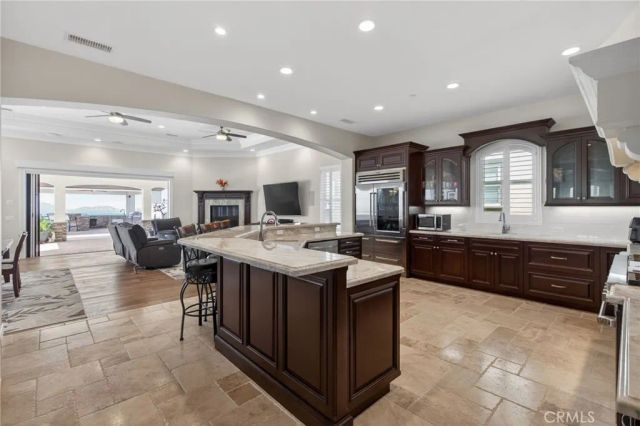 6355 Cresthaven, Riverside, CA 92506