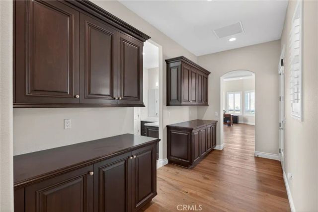 6355 Cresthaven, Riverside, CA 92506