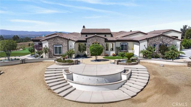6355 Cresthaven, Riverside, CA 92506