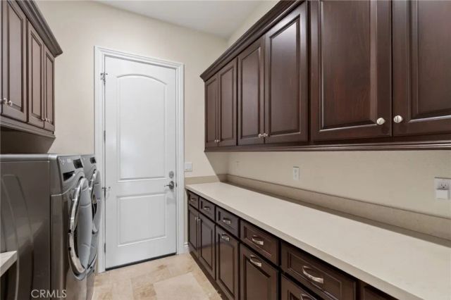 6355 Cresthaven, Riverside, CA 92506