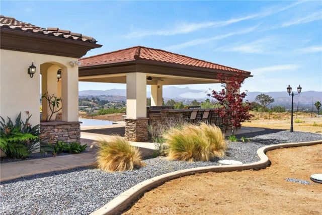 6355 Cresthaven, Riverside, CA 92506