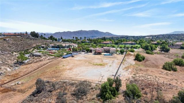 6355 Cresthaven, Riverside, CA 92506