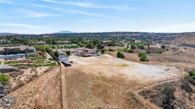 6355 Cresthaven, Riverside, CA 92506