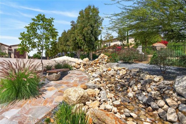 6355 Cresthaven, Riverside, CA 92506