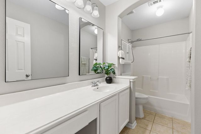 2400 Saddle Blanket PL, Leander, TX 78641