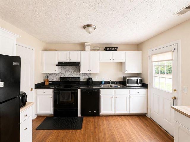 4135 Island View Court, Decatur, GA 30034