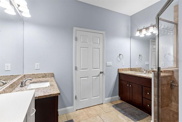 6804 N HIMES AVENUE, Tampa, FL 33614