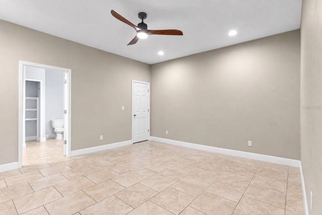 6804 N HIMES AVENUE, Tampa, FL 33614