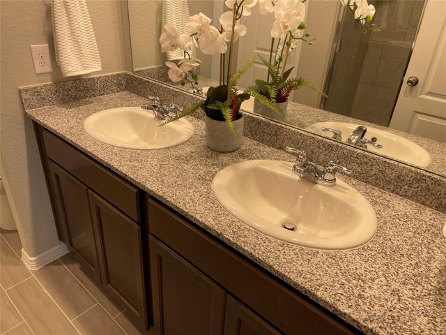 25484 Northpark Lake Drive, Porter, TX 77365