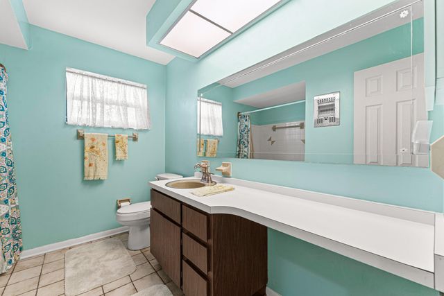 2118 W Palma Circle, West Palm Beach, FL 33415